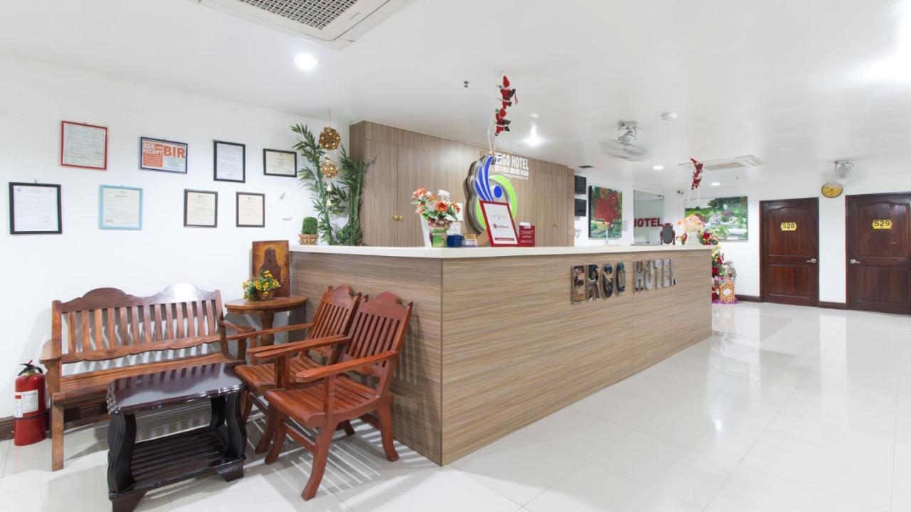 Reddoorz Plus Near Vigan City Commercial Center Exteriör bild