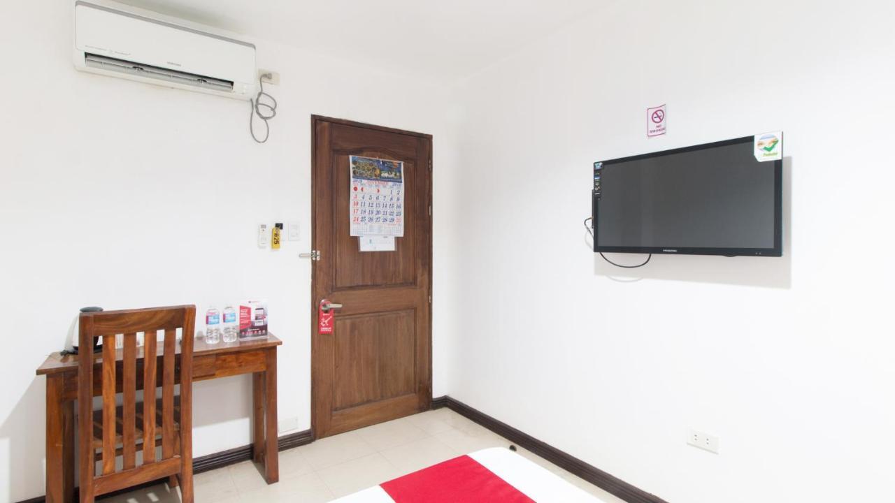 Reddoorz Plus Near Vigan City Commercial Center Exteriör bild