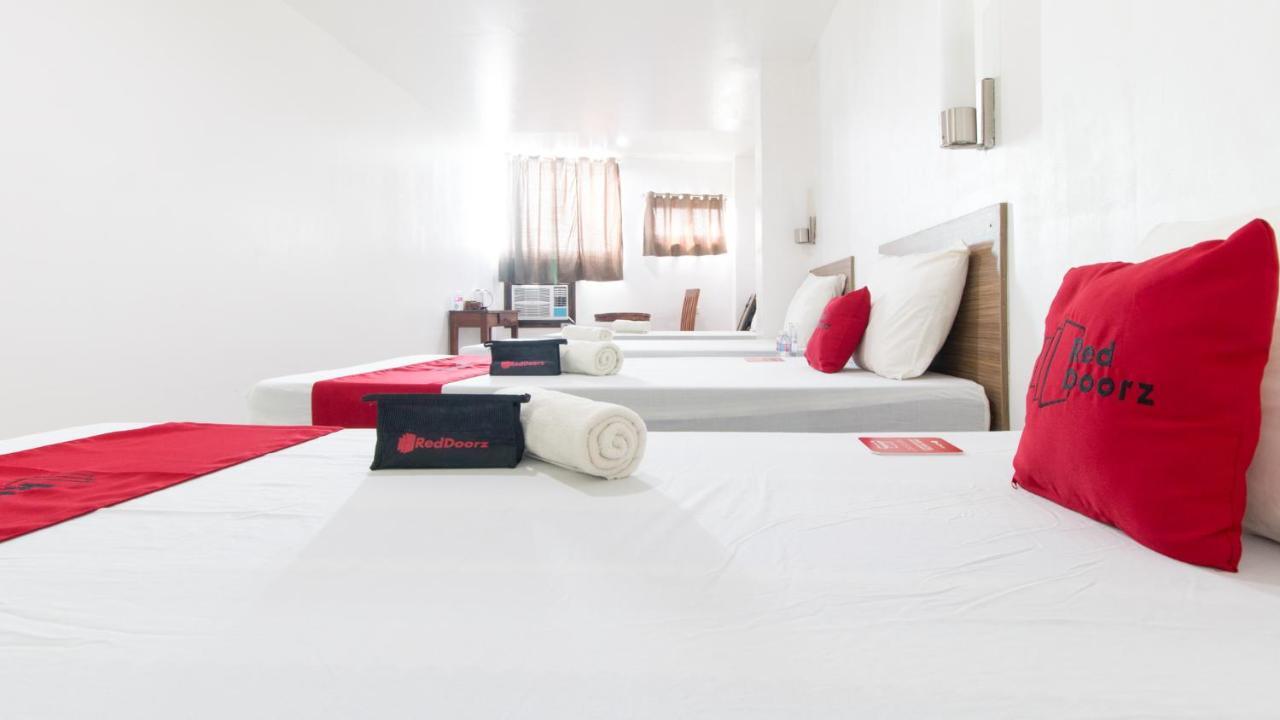 Reddoorz Plus Near Vigan City Commercial Center Exteriör bild