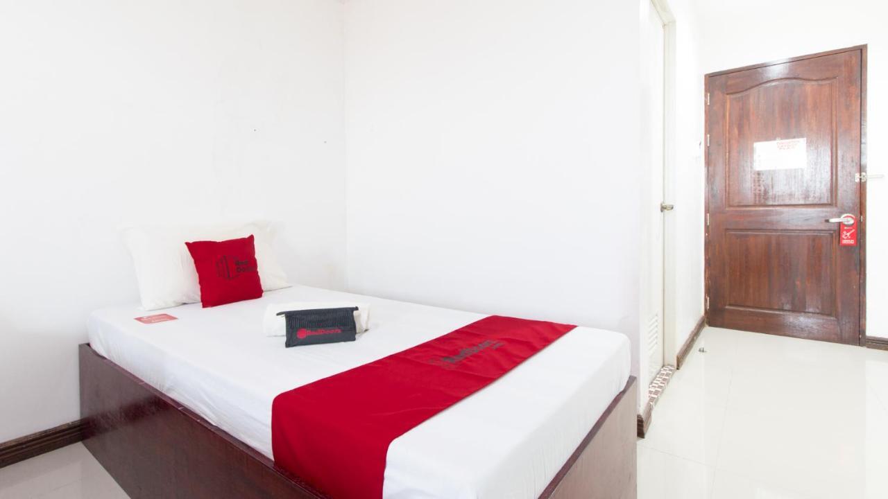 Reddoorz Plus Near Vigan City Commercial Center Exteriör bild