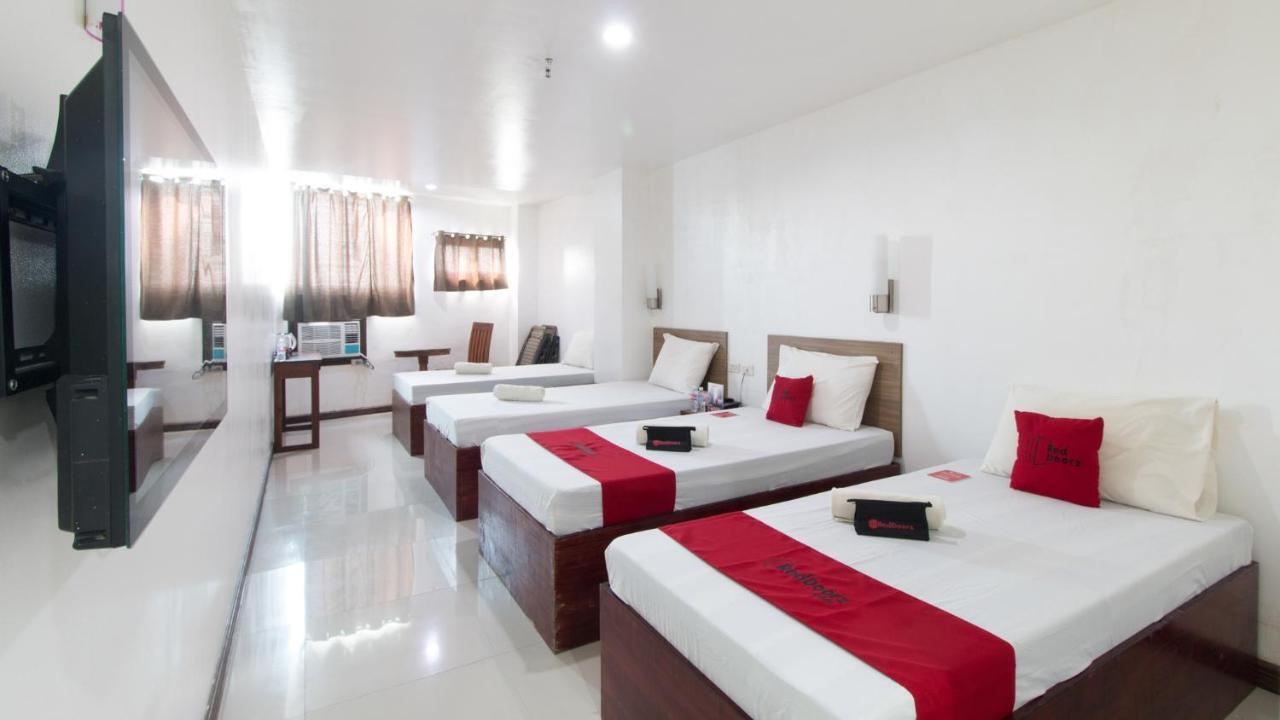Reddoorz Plus Near Vigan City Commercial Center Exteriör bild