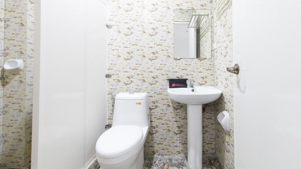 Reddoorz Plus Near Vigan City Commercial Center Exteriör bild