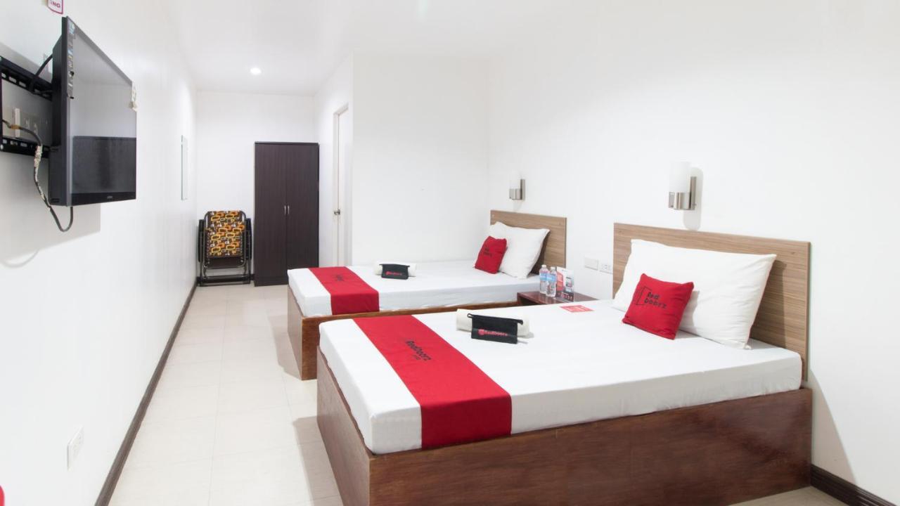 Reddoorz Plus Near Vigan City Commercial Center Exteriör bild