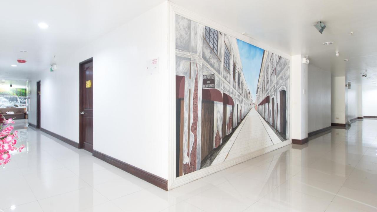 Reddoorz Plus Near Vigan City Commercial Center Exteriör bild