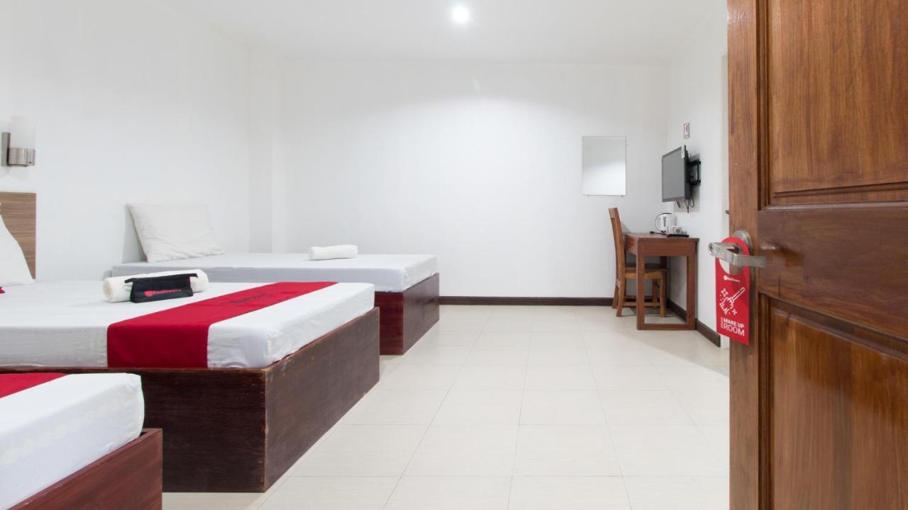 Reddoorz Plus Near Vigan City Commercial Center Exteriör bild