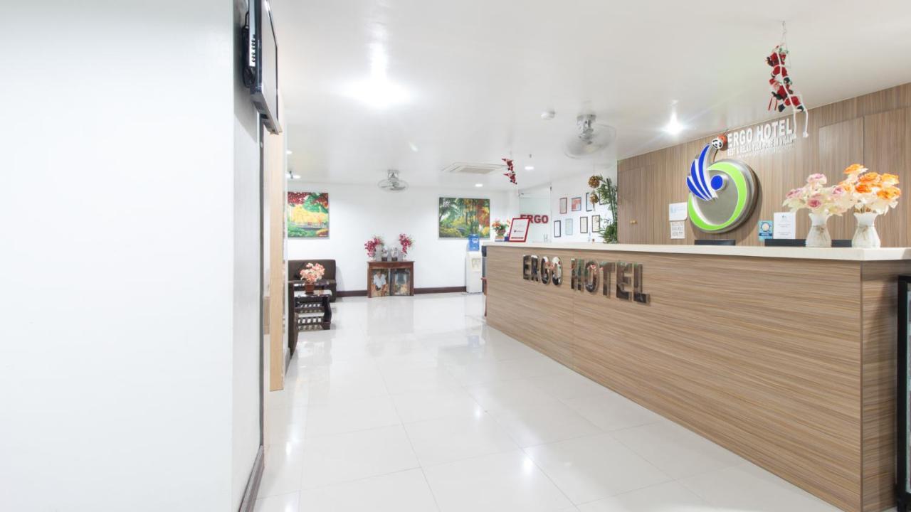 Reddoorz Plus Near Vigan City Commercial Center Exteriör bild